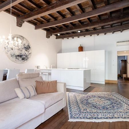 Exclusive Elegant Apartment In Pieno Centro! X4 Rimini Exteriér fotografie